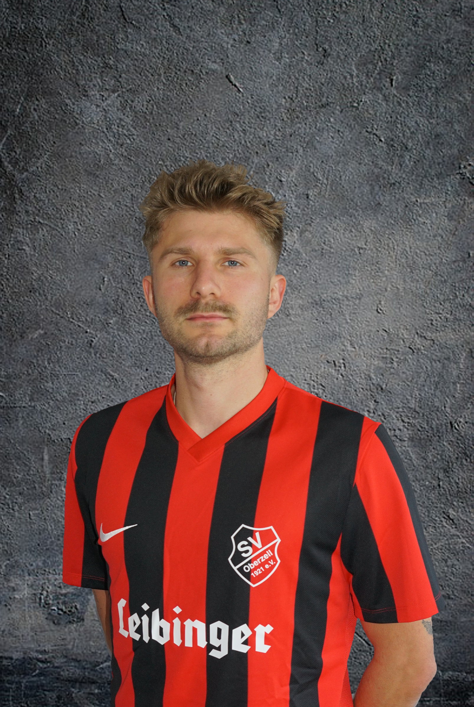 30 | Alexander Honold